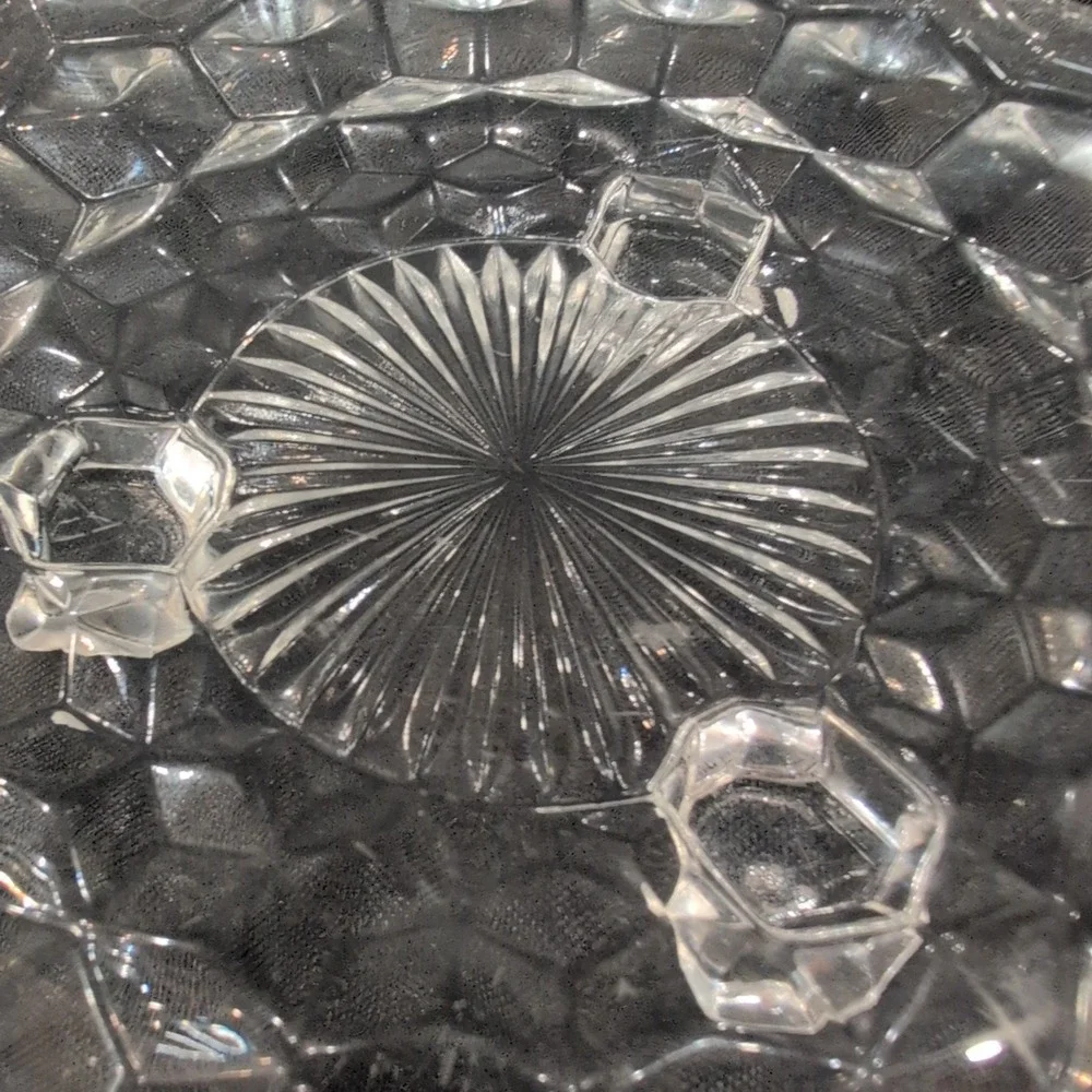Vtg Clear Pressed Glass Honeycomb Footed Trivet Scalloped Edge Sunburst Center - Picture 5 of 6